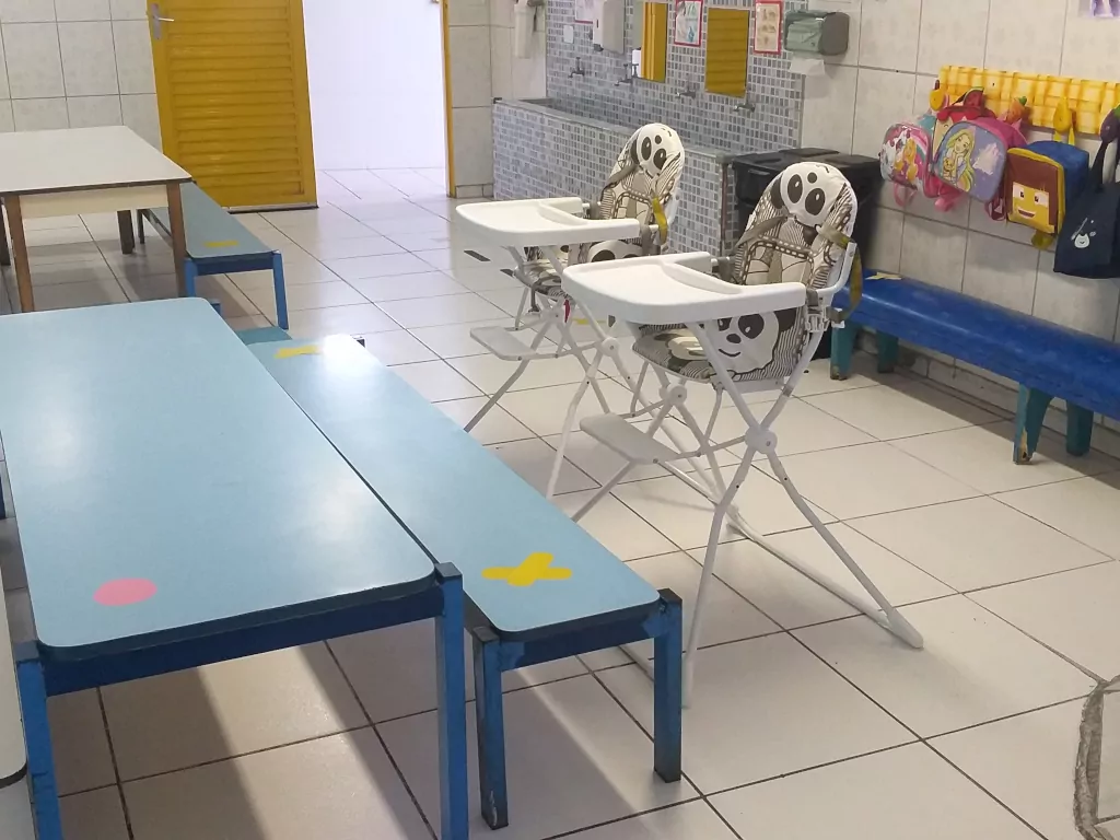 educacao-infantil-jardim-duprat-zona-sul-bercario-castelo-dos-sonhos-refeitorio-02